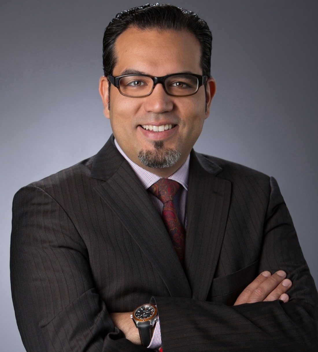 Christian Varas Headshot-1